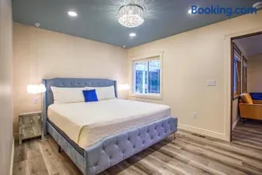 Country Way Inn - Image 3