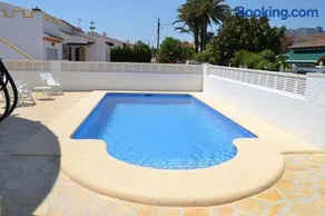 Carolina LOCDENIA - Image 1