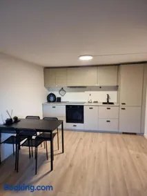 Near Bergen City, Apartment 7 min from the airport, free parking - Image 3