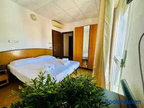 MH Hotel Mavras - Image 4