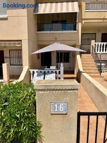 Tranquil Self Catering Golf Course Apartment - Image 2