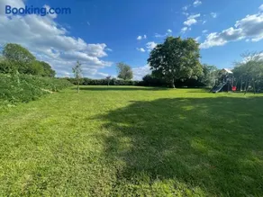 The Lambing Lodge - Image 4