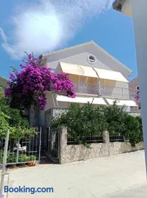 Apartments Vila ViDa Orebić - Image 1