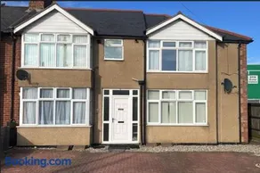 133 Home - Image 2