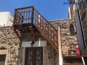 Machi's House Historic Stay in Plaka Village with Private Parking - Image 3