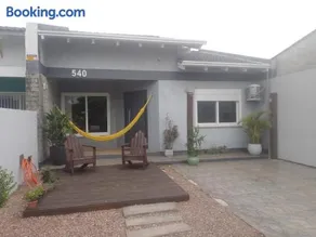 Casa aconchegante e completa em Osório - Ótima localização - Image 1