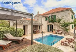 Villa Maruka - Image 2