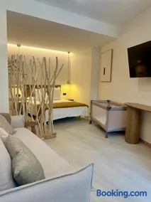 Alpha Estudios, Apartamentos turísticos - Image 1