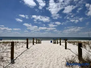 Beachfront at Marlin Key Dazzling Views Pool & Private Boardwalk to Sand - Image 3