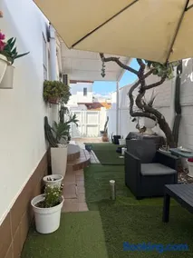 New Garden - Image 1