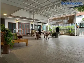 Baan Khunsri Guesthouse - Image 5