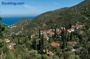 Studios Kyparissi & Spa - Image 4