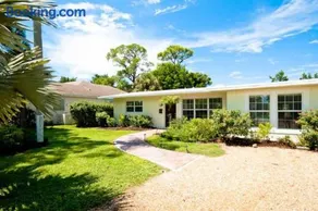 Gorgeous private Pool-Walk to Stunning Beach! os - Image 5