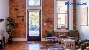 Downtown Covington - Near Shopping, Bars, Cincinnati - Image 2