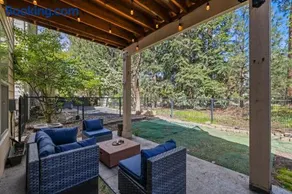 Cozy Woodland Family Cabin With Private Deck Fenced Yard - Image 1
