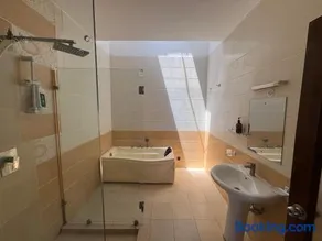 Ocean Crest Residence - Image 3