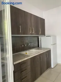 Arista Holidays Apartments - Image 3