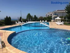 Relax in Riviera - Image 3