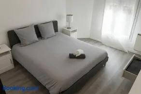 Cosy appartement avec climatiseur à 5min de la mer - Image 3