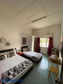 Motel Pantai Cahaya - Image 1