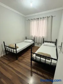 Cozy apartment, 3 bedrooms near the airport - Image 5