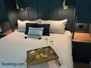 Fern View Lodge, Private Luxury Retreat - Image 4