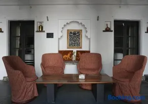 Little Garden Guest House - Image 5