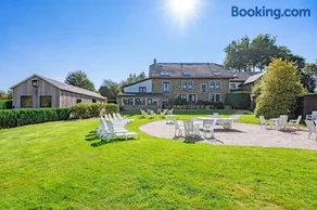 Berismenil Gardens large villa with indoor swimming pool and jacuzzi - Image 1