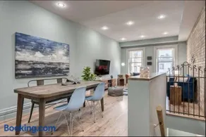 Casa Sherbourne Hotel - Modern Suite Sleeps 7 - Image 1