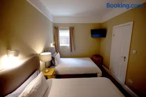 Salamander Guest House - Image 5