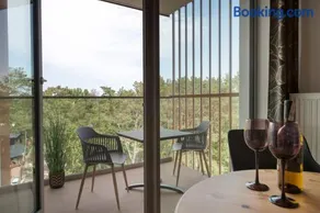 PINEA STUDIO APARTMENT with sea view with free entrance to swimming pool, sauna and jacuzzi - Image 2