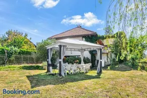 Chez Daniel Et Zdenka - Image 1
