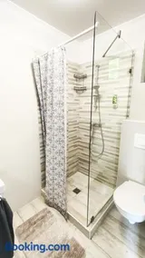 Füzeskerti Apartmanház - Image 2