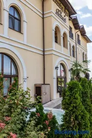 Country Spa Retreat - Image 3
