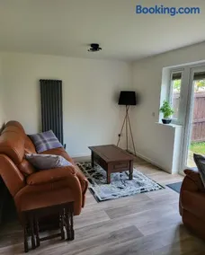 Bluesea Home near Etihad - Image 4