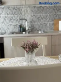 George's seaside house - Image 3