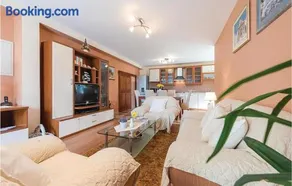4 Bedroom Awesome Home In Banici - Image 3