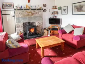 Sound Cottage - Image 1