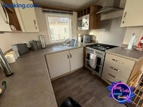 Lavish Larch 16 Larch view - Image 5