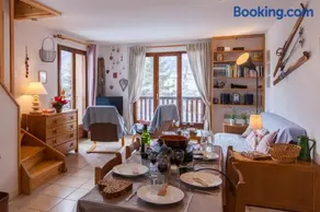 Le Rocher chalet mitoyen 9 couchages by Mountain Collection Immobilier - Image 2