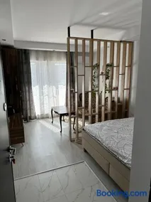 Adagio Apartment 2 - Image 4