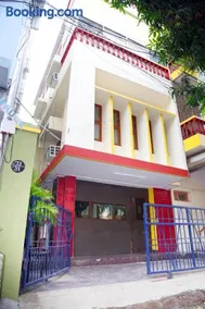 DAFFODILS SERVICED APARTMENT - Image 1