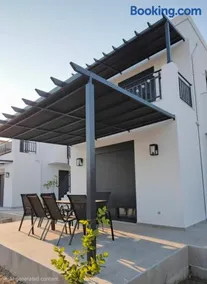 CasaDiElsa Garden Suite - Image 4