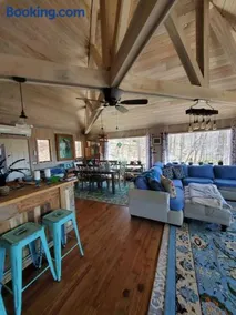 Treehouse Cathedral in Blue Ridge Mountains, NC - Image 1