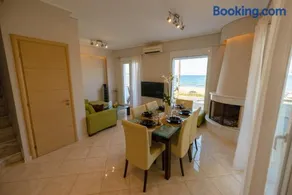 Lemoni Luxury Residence in front of the Sea - Image 1