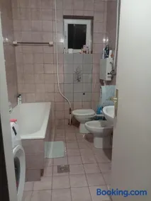 Guesthouse Adriatic - Image 4