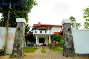 Villana Villa Bentota - Image 1