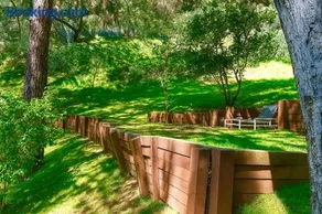 Hollywood Hills Spa Retreat Oasis with Tree Top Views, Private Jacuzzi Style Tub, Steam Room, Magical Half Acre Acre Garden and Patio, Free Parking for 2 cars, in LA's most Serene, Central Desirable Area - Image 3