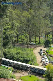 Skylarc Inn - Image 5