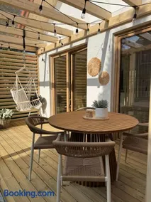 Rewa House - Image 2